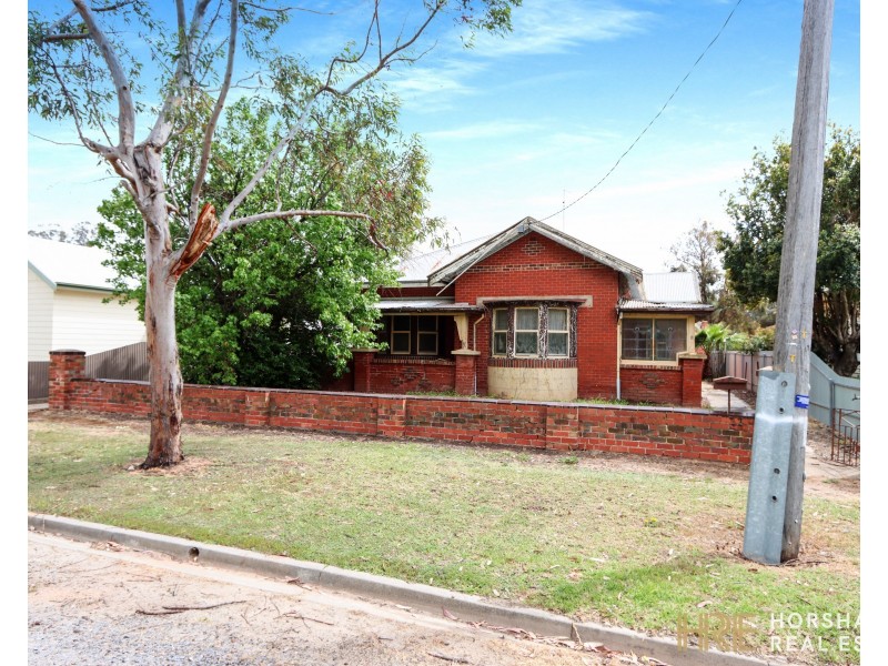 8 Woolcock Street, Warracknabeal VIC 3393