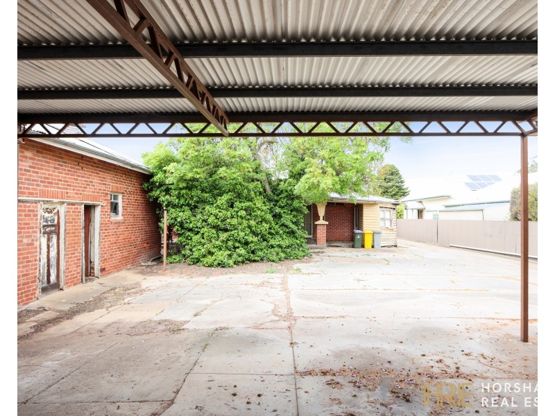 8 Woolcock Street, Warracknabeal VIC 3393