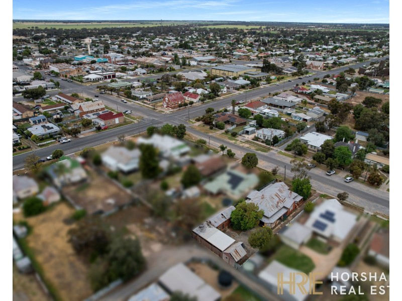 8 Woolcock Street, Warracknabeal VIC 3393