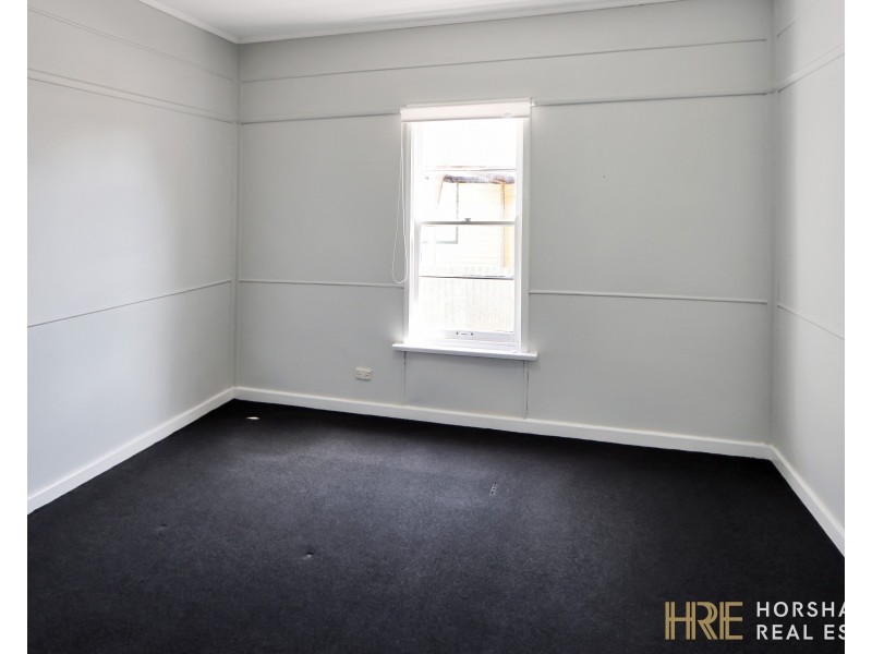 11 Glenferness Street, Nhill VIC 3418