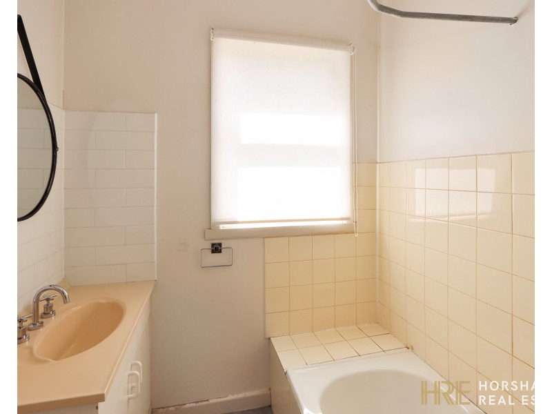 11 Glenferness Street, Nhill VIC 3418