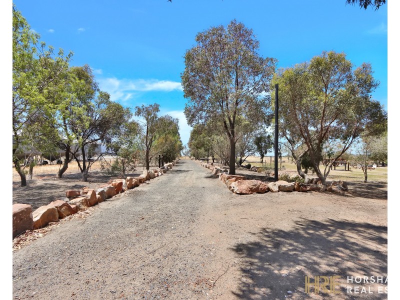 538 School Road, Drung VIC 3401