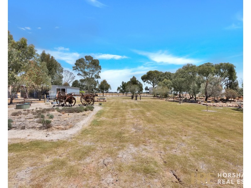 538 School Road, Drung VIC 3401