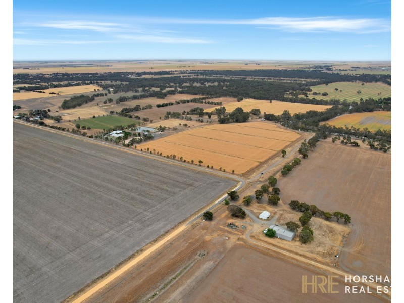 318 Rokeskys Road, Drung VIC 3401