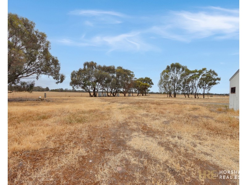 318 Rokeskys Road, Drung VIC 3401