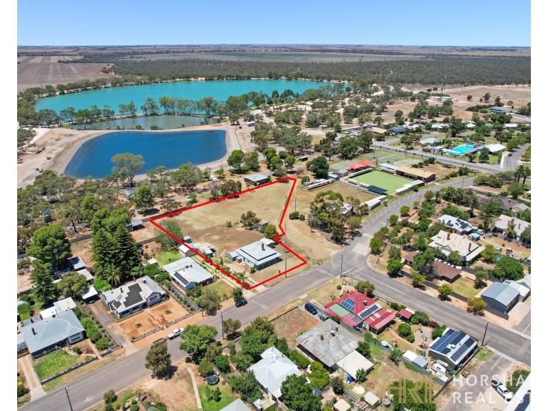 52 Evelyn Street, Hopetoun VIC 3396