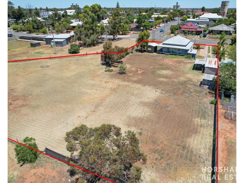 52 Evelyn Street, Hopetoun VIC 3396