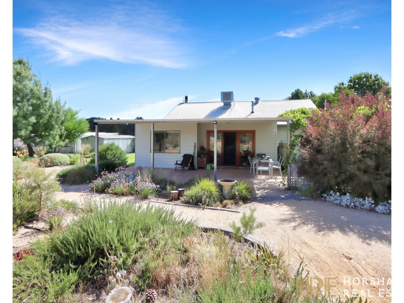 308 Hutchinsons Road, Quantong VIC 3401