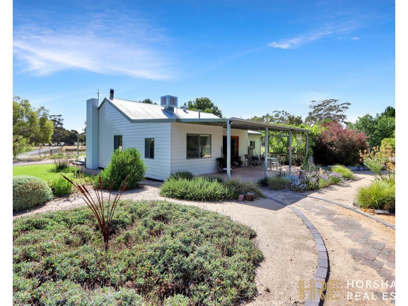308 Hutchinsons Road, Quantong VIC 3401