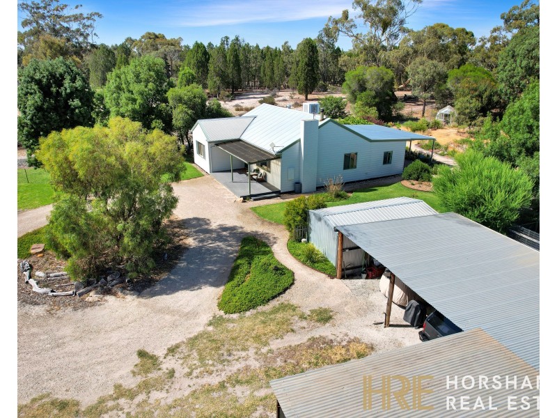 308 Hutchinsons Road, Quantong VIC 3401