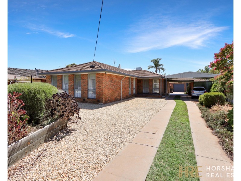 15 Willow Court, Donald VIC 3480