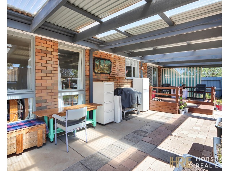 15 Willow Court, Donald VIC 3480