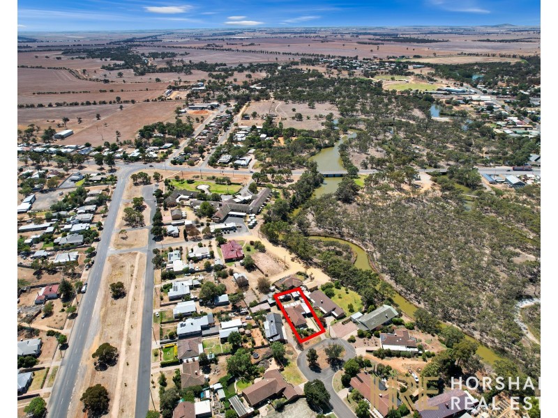 15 Willow Court, Donald VIC 3480