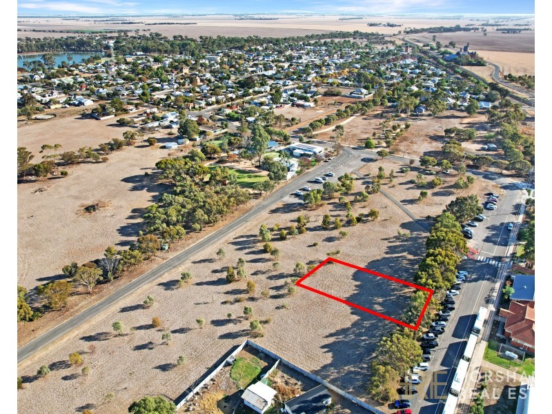 16 Webb Street, Murtoa VIC 3390