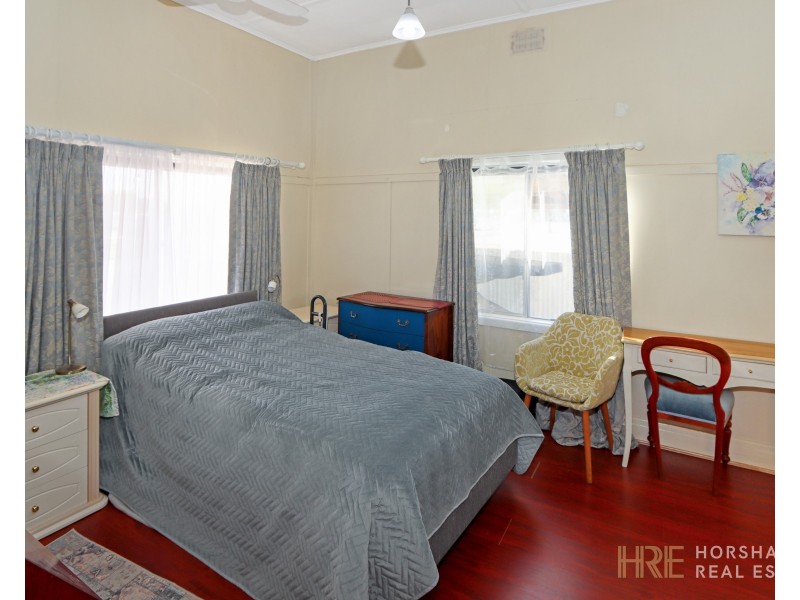 16 Alfred Street, Donald VIC 3480