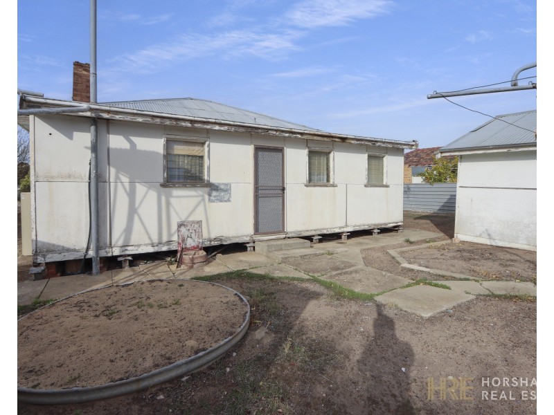 2 Bell Street, Nhill VIC 3418