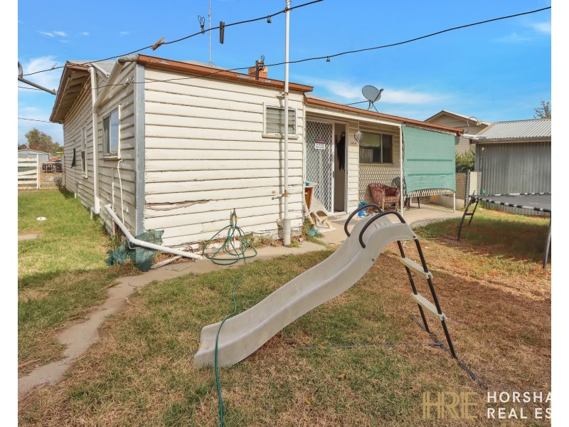 4 Franklin Street, Warracknabeal VIC 3393
