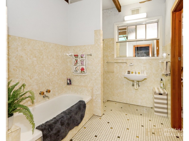 542 Roses Gap Road, Dadswells Bridge VIC 3385