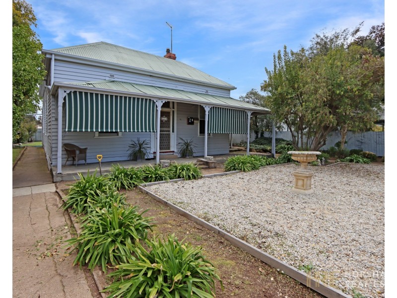 16 Hamilton Street, Murtoa VIC 3390