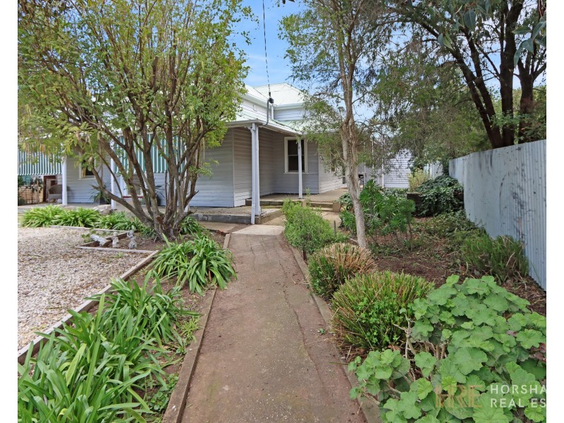 16 Hamilton Street, Murtoa VIC 3390