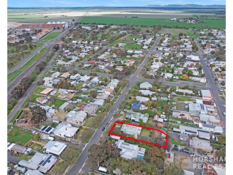 16 Hamilton Street, Murtoa VIC 3390