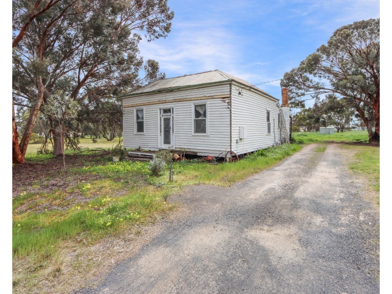24 Yarrock Street, Kaniva VIC 3419