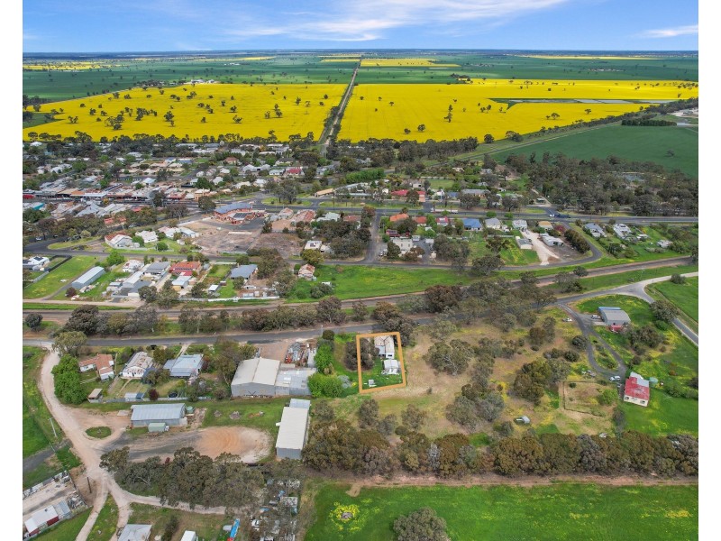 24 Yarrock Street, Kaniva VIC 3419