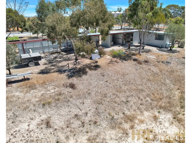 538 School Road, Drung VIC 3401