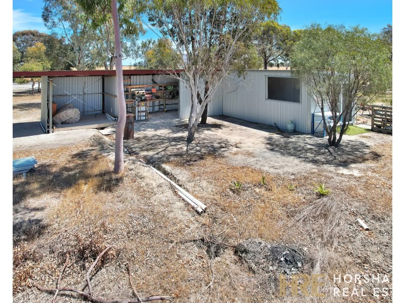 538 School Road, Drung VIC 3401