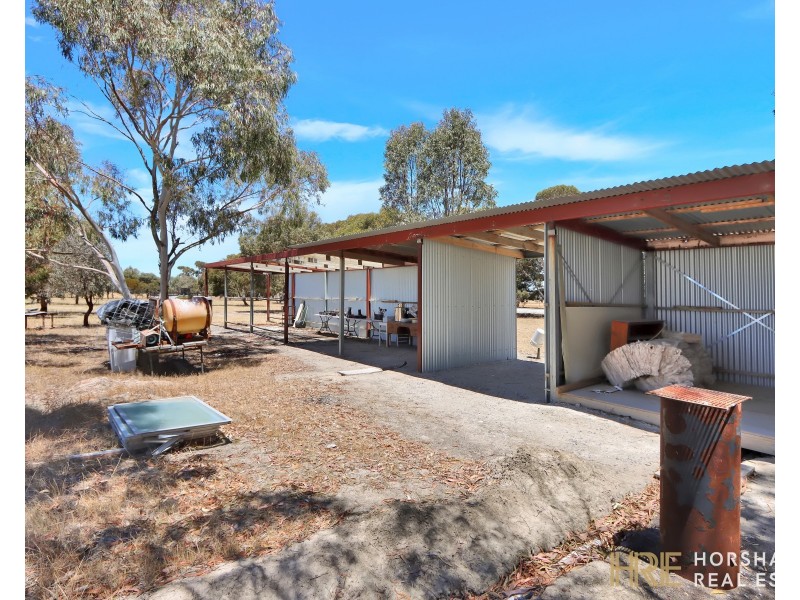 538 School Road, Drung VIC 3401