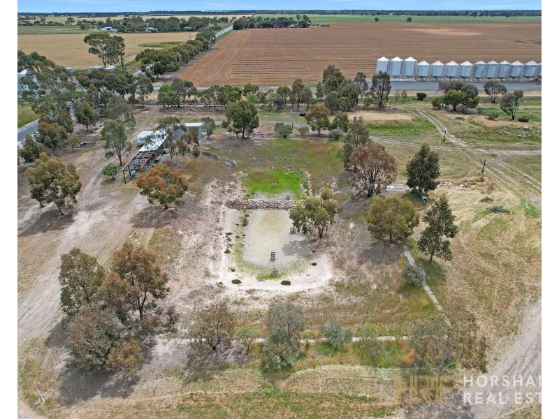 538 School Road, Drung VIC 3401