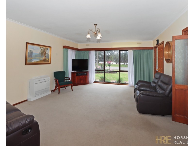 130 Craig Avenue, Warracknabeal VIC 3393
