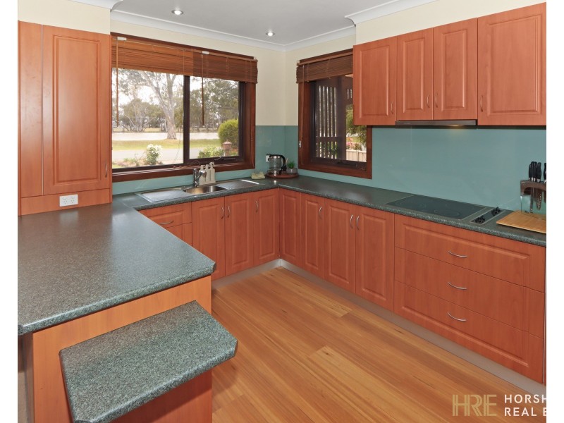 130 Craig Avenue, Warracknabeal VIC 3393