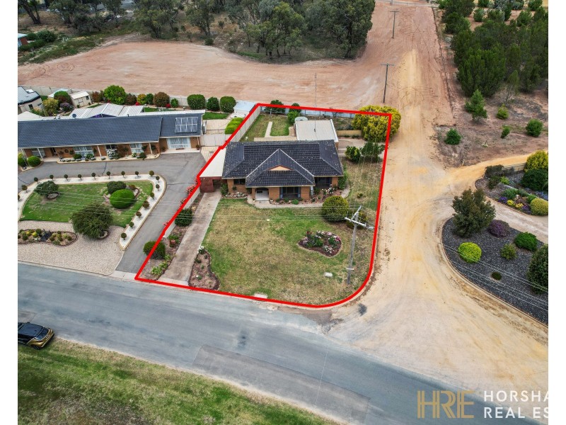 130 Craig Avenue, Warracknabeal VIC 3393