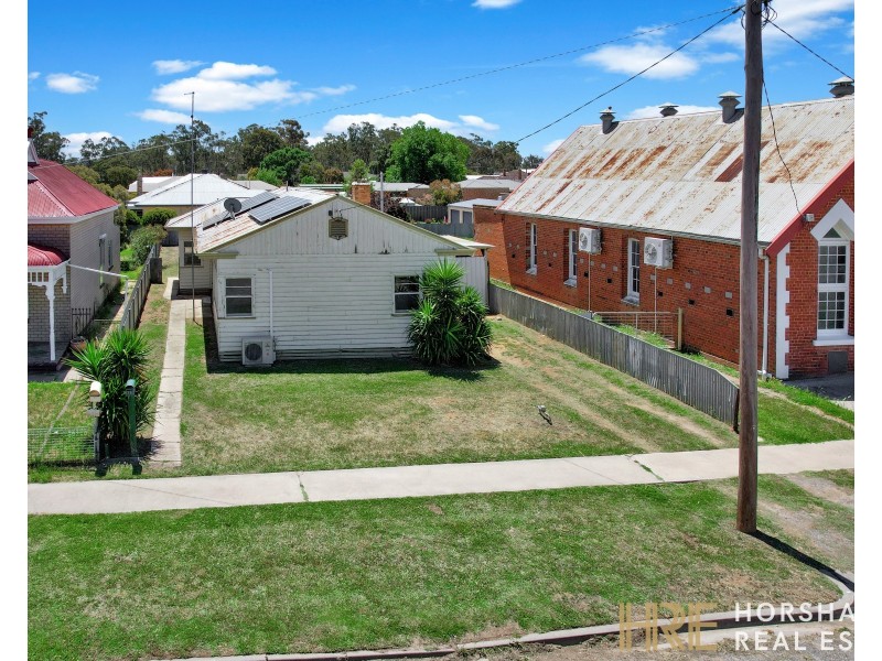 14 Woolcock Street, Warracknabeal VIC 3393