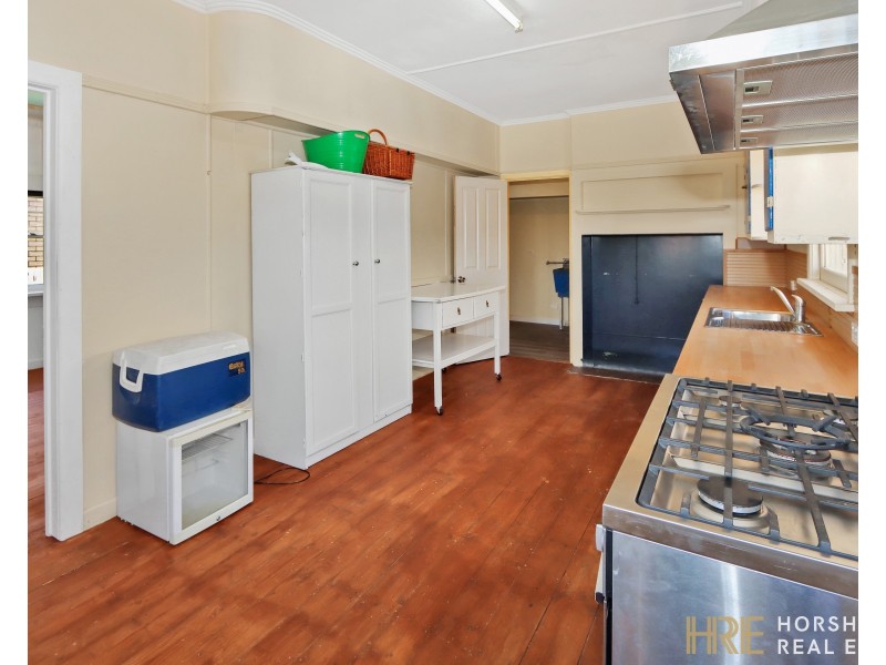 14 Woolcock Street, Warracknabeal VIC 3393