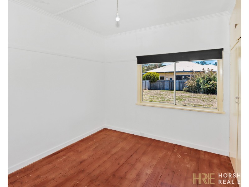14 Woolcock Street, Warracknabeal VIC 3393