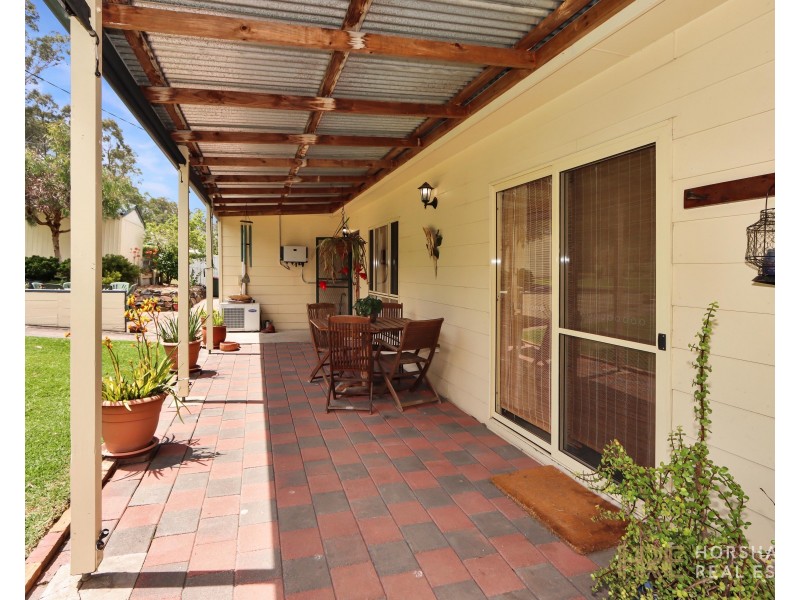 19 Swanston Street, Harrow VIC 3317