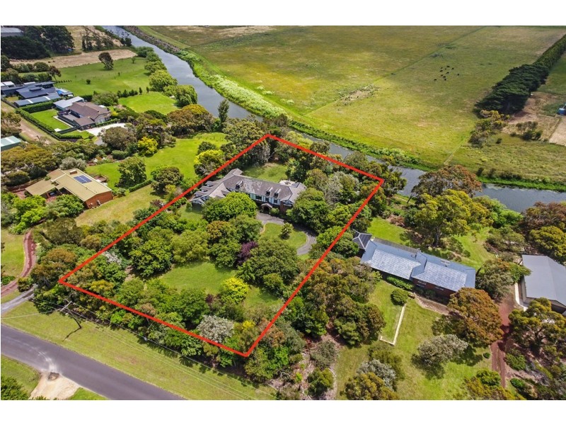 4 Manuka Drive, Warrnambool VIC 3280