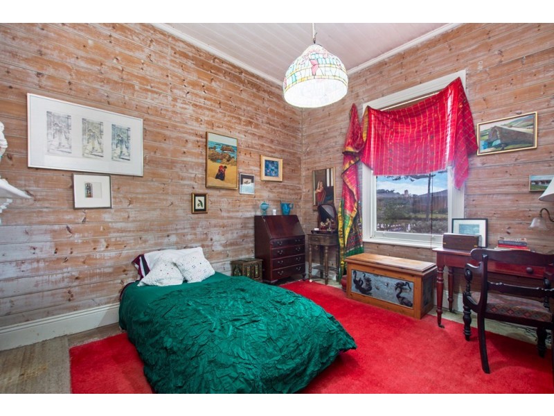 11 Sackville Street, Port Fairy VIC 3284