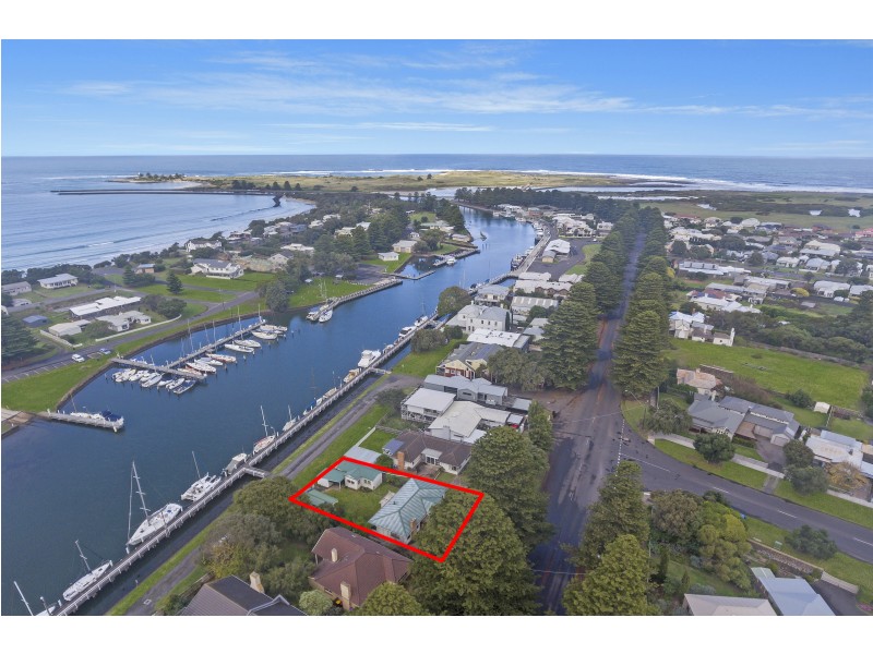 49 Gipps Street, Port Fairy VIC 3284