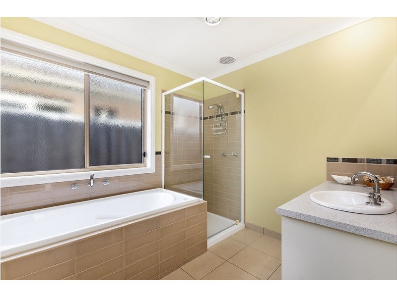 10 Gladman Court, Koroit VIC 3282
