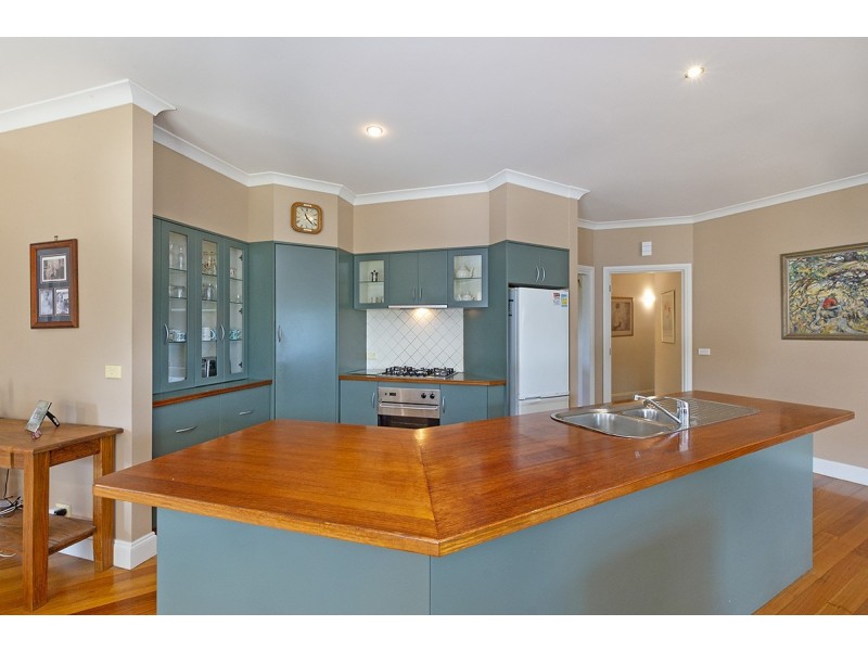 55 Jehu Street, Port Fairy VIC 3284