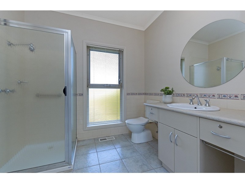 55 Jehu Street, Port Fairy VIC 3284