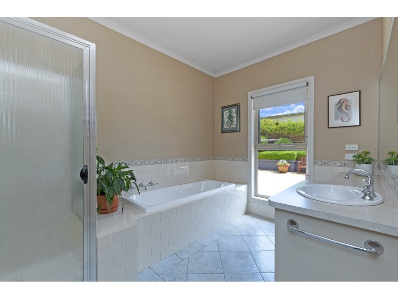 55 Jehu Street, Port Fairy VIC 3284