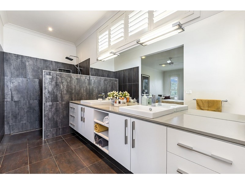 15 Gratton Street, Port Fairy VIC 3284