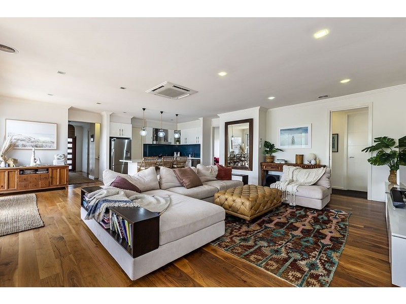 15 Gratton Street, Port Fairy VIC 3284