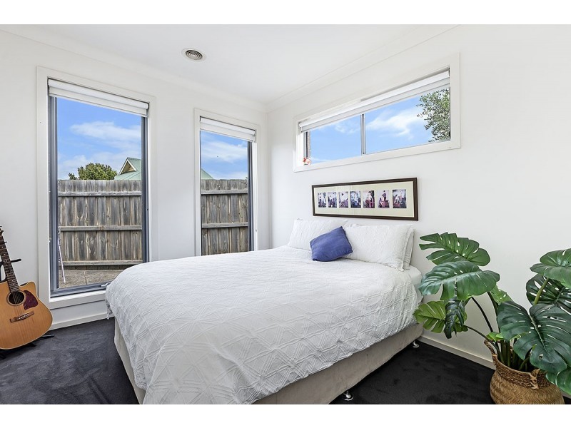 15 Gratton Street, Port Fairy VIC 3284