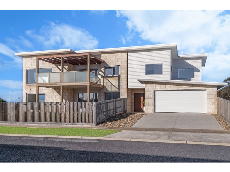 60 Philip Street, Port Fairy VIC 3284