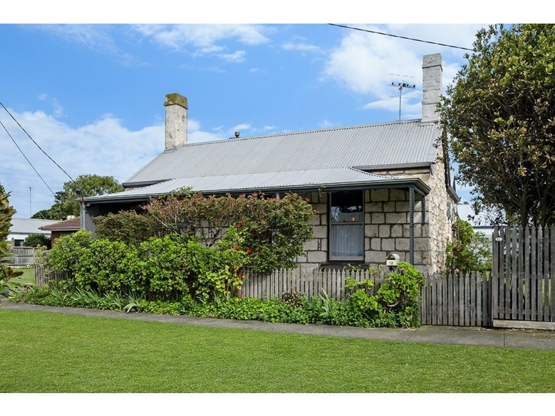12 James Street, Port Fairy VIC 3284